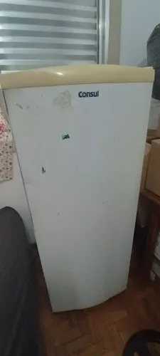 Geladeira Cônsul 300L - Usada