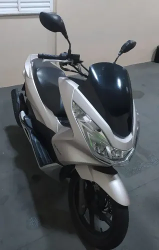 2017 HONDA PCX