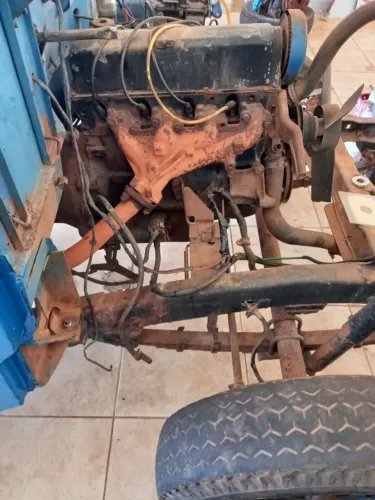 MOTOR FORD OHC "JEEP, MAVERICK, F100 E F75