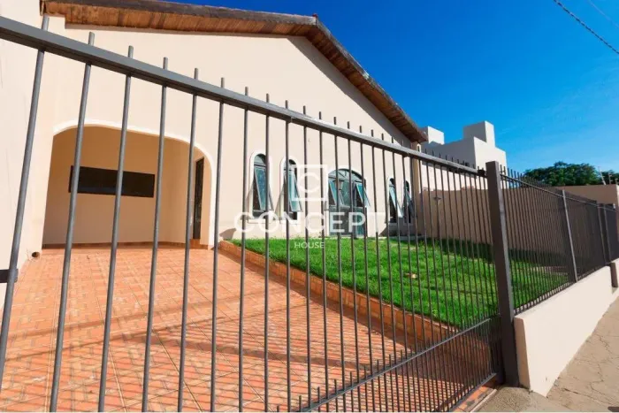 Casa térrea 5 suítes à venda - Santa Cruz