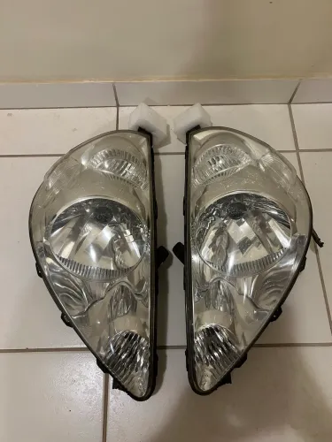 Farol Honda Fit 1ª Geração 2003 a 2008, Original Valeo, Máscara Negra TYC
