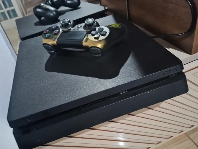 Ps4 slim