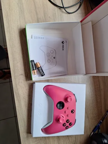 Controle Xbox Series Rosa