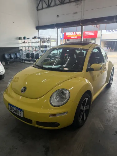 Volkswagen New Beetle 2.0 MI Mec./aut. 2010