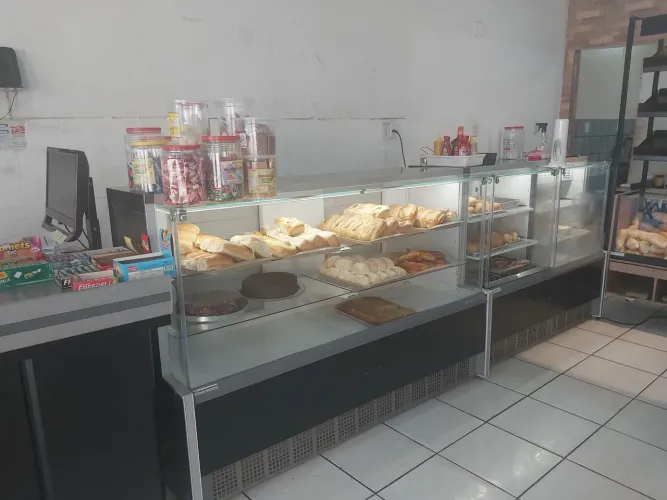 VENDO PADARIA E MERCEARIA 