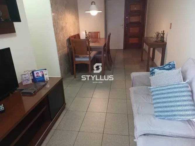 Apartamento Mobiliado com Varanda e Infraestrutura Completa no Méier! RO01X