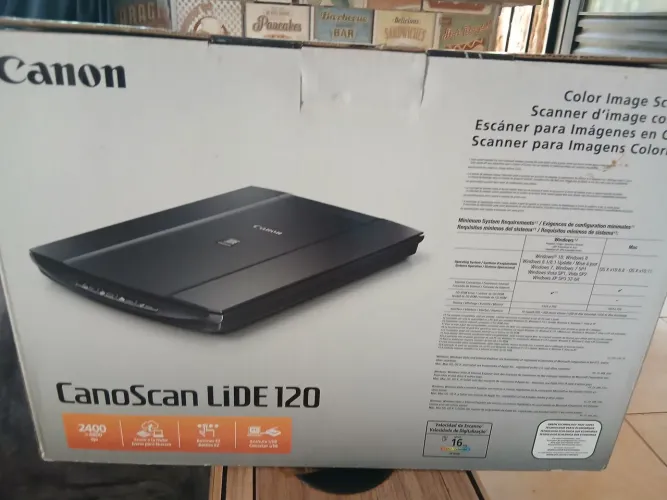 Scanner Canon canoslide 120 novo 370,00