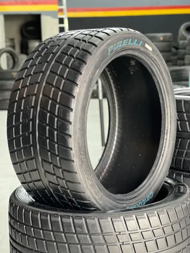 PNEU SEMI SLICK PIRELLI CINTURATO ARO 18