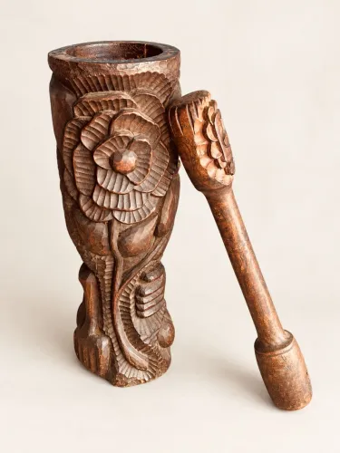 Antigo Pilão de Madeira