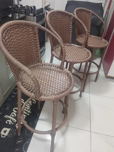 Vendo três cadeiras de terraço em alumínio