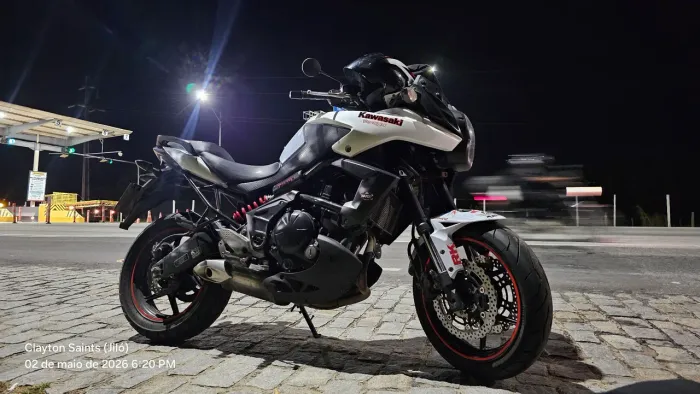 Versys 650 estado de zera