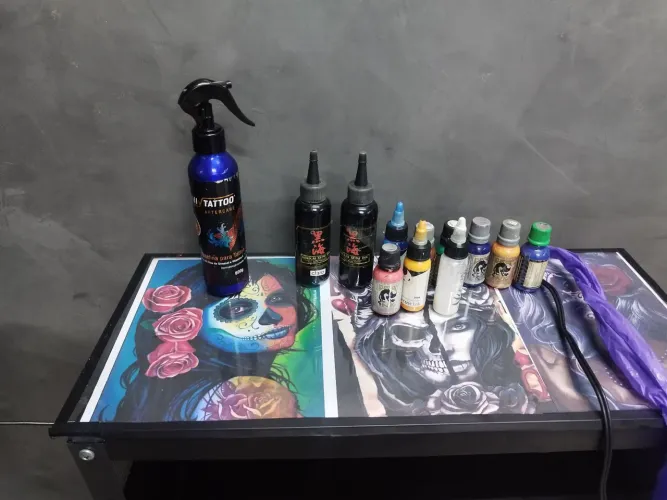 Máquinas de tatuagem