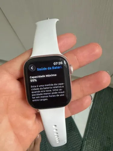Apple Watch series 10 42mm, com carregador e película.