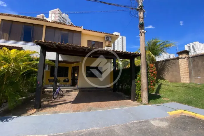 SOBRADO COM PLACA SOLAR - ÓTIMA LOCALIZAÇÃO - CONDOMINIO PORTO SEGURO - CUIABÁ - MT - A VE