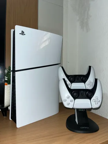 PS5 Slim 1TB Digital