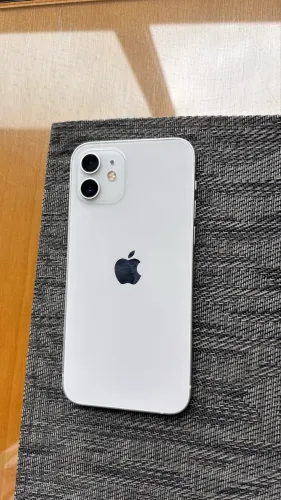 iPhone 12 
