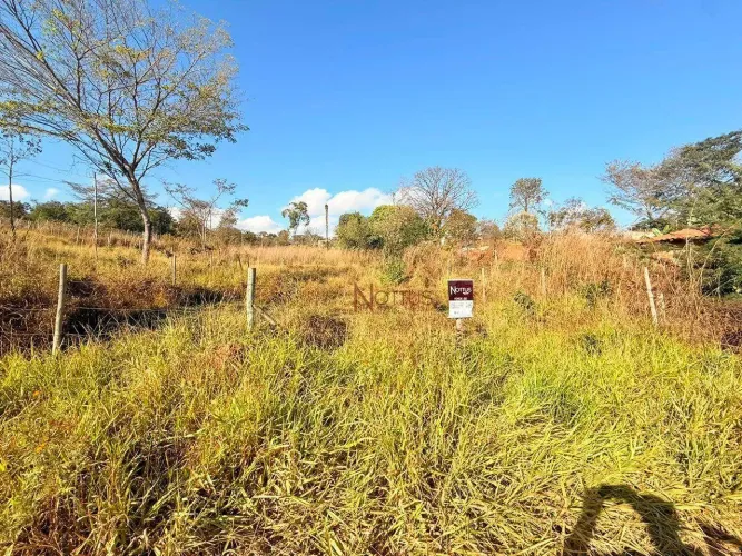 Terreno à venda, 300 m² por R$ 37.000 - Paraíso - Mateus Leme/MG