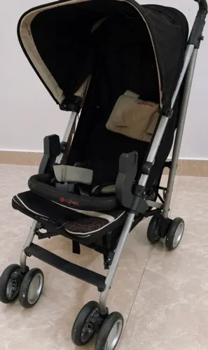 Carrinho de Bebê Cybex | Incluso bebê conforto | Usado e bem conservado