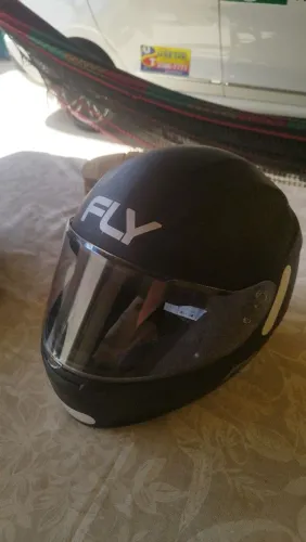 Capacete fly / samarino