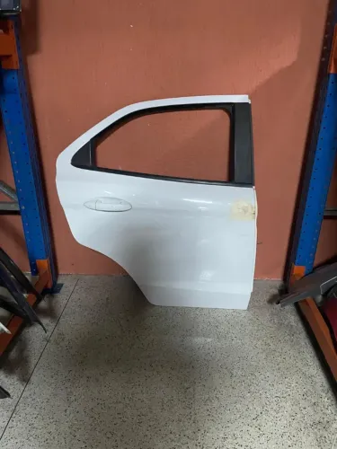 Porta Traseira Direita Ka 2019 (recuperada)