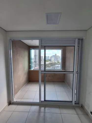 Porta balcão Sacada / Linha Suprema - 2,20L X 2,10A - Alto Padrão