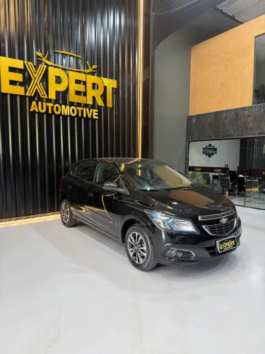 Chevrolet Onix Hatch LTZ 1.4 8V Flex Power Mec. 4P 2016