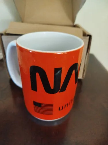 Caneca de cerâmica