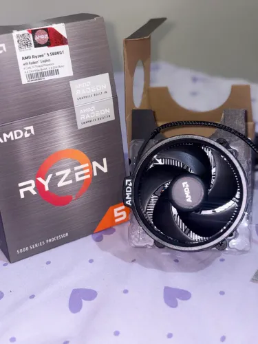 Cooler Box Original AMD Ryzen 5 5600 - Novo, Sem Uso