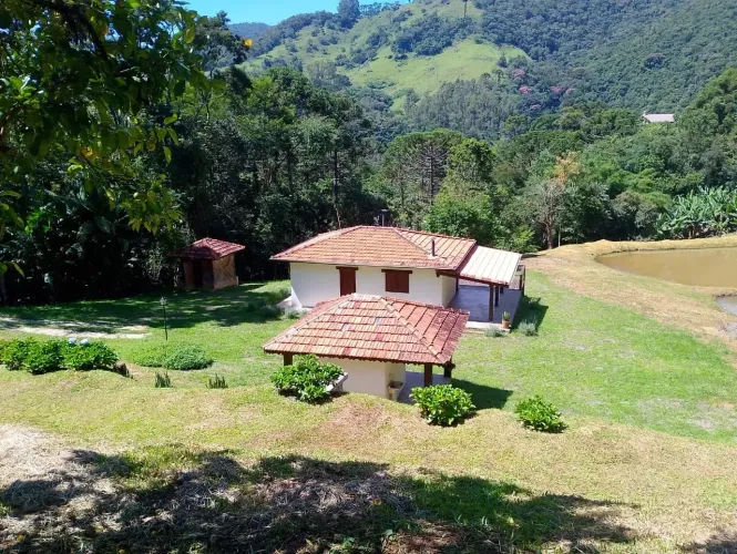 VENDA | Lindo sítio no sul de Minas Gerais