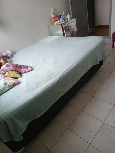 Cama de casal box