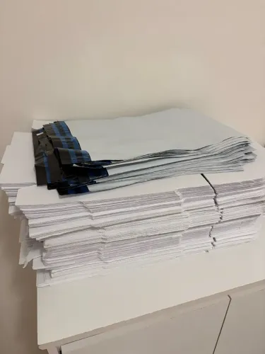 Caixa e envelope para mini envios 