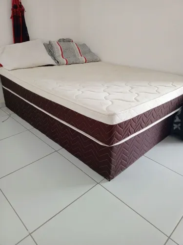 Cama casal molas