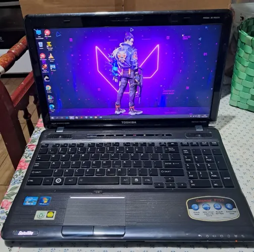 Qosmio Gamer ( 2011 ) HD 1 TERA CORE I5 PLACA DE VÍDEO GT540MQ 1GB TELA HD
