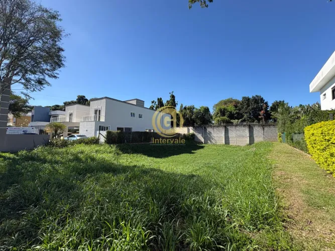 Terreno de 680m² à Venda no Condomínio Terras de Santa Clara em Jacareí/SP