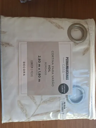 Cortina para varão voil bordado