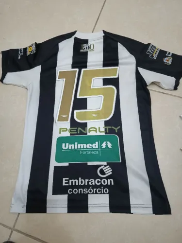 Camisas de diversas equipes usada em jogos oficiais 