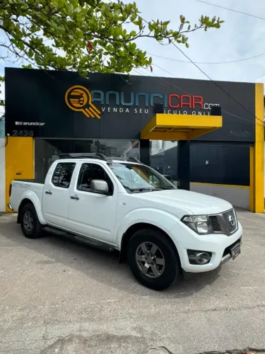 Nissan Frontier SV Attack CD 4X2 2.5 TB Diesel 2015