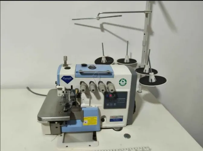 Máquina overlockl 2 agulhas ponto cadeia