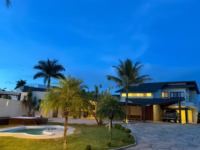 Vendo Casa ponte alta gama - condomínio Fenix - alto padrão - Brasília - venda 