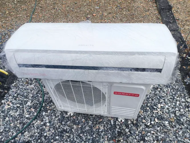 Ar condicionado 9000btu agratto