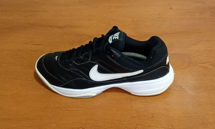 Tênis Nike Court Lite Masculino - Preto+Branco tamanho 43