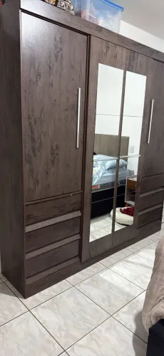 Guarda Roupa