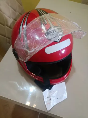 Capacete novo