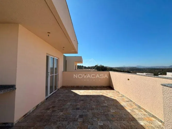 Cobertura com 2 dormitórios à venda, 88 m² por R$ 390.000,00 - Frei Leopoldo - Belo Horizo