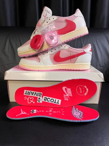 Tênis Nike Jordan 1 Low X Travis Scott Tropical Pink TAM 44