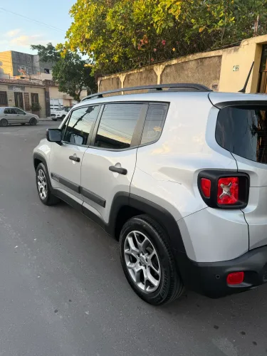 Jeep Renegade Sport 1.8 4X2 Flex 16V Aut. 2018
