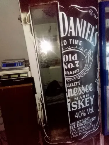 Geladeira Cervejeira com detalhes não está gelando falta de gás 