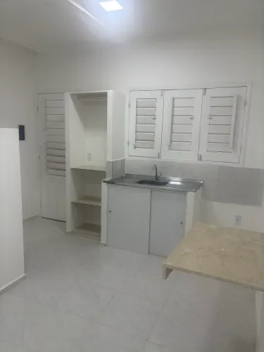 Locação de kitnets no bairro Damas- valor de aluguel já inclui água, IPTU e Energia