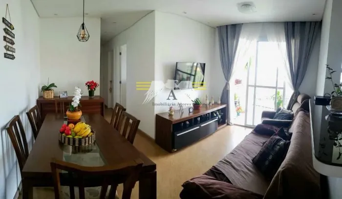 Apartamento de 63 m² p/ venda, com 3 dormitórios, sendo 1 suíte, 1 vaga de garagem, locali