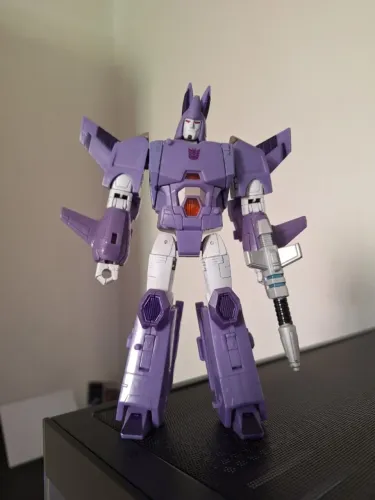 Transformers Kingdom Cyclonus Custom